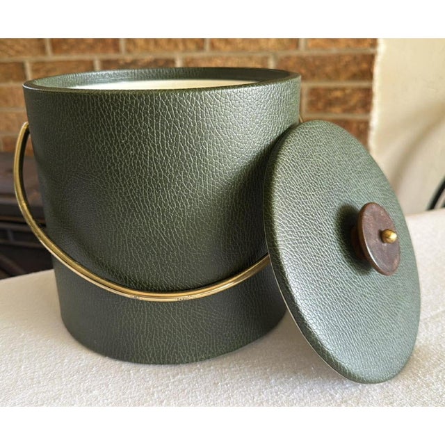 1960s Vintage Mid-Century Modern Ice Bucket Man Cave Barware Retro Green For Sale - Image 5 of 9