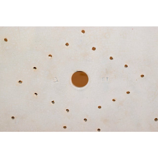 19th C Staffordshire Drainer For Sale In Greensboro - Image 6 of 7