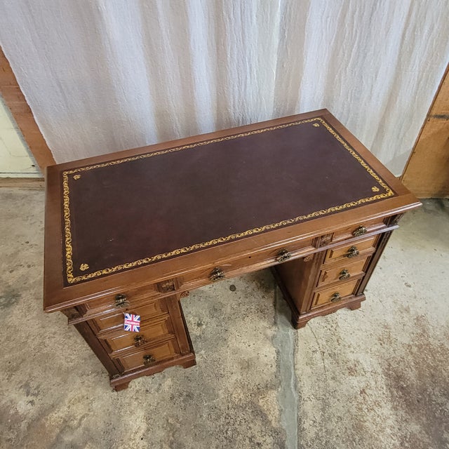 Antique English Oak Leather Top Pedestal Desk With Acanthus Leaf Carvings For Sale - Image 9 of 11