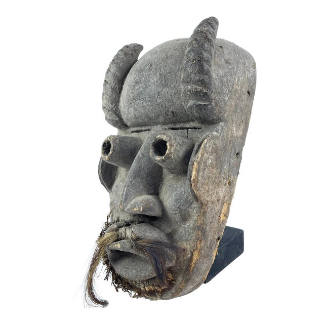 Early 20th Century Dan Krahn Guere Mask For Sale
