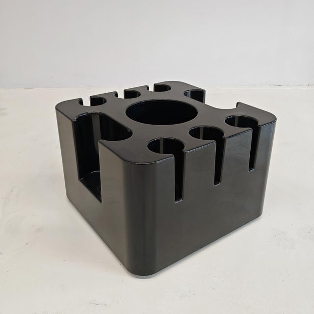 Space Age Bacco Bar Table in Black Plastic by Sergio Mazza for Artemide, 1960s For Sale - Image 11 of 18