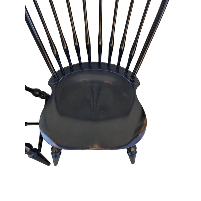 Black 1990s 2 Nichols & Stone Windsor Side Chairs Bow Back Saddle Seat Distressed Country For Sale - Image 8 of 15