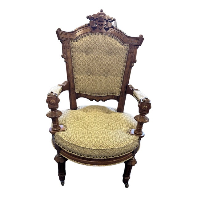 Vintage 1930's Louis XV Style Accent Chair in Neutral Linen For Sale