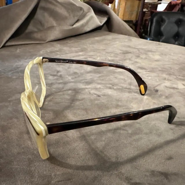 1980s Vintage Fashion Sunglasses by Gianni Versace For Sale - Image 9 of 12