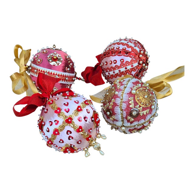 Vintage Folk Art Beaded Christmas Ornaments- Set of 4 For Sale