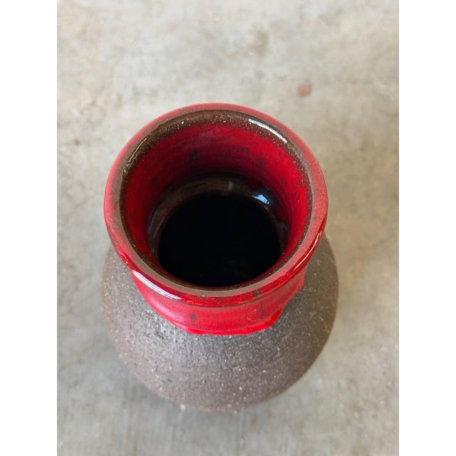 Lehmann Danish Ceramic Vases Set of 2 – Red Lava Glaze Mid Century Modern 1960s For Sale - Image 9 of 10