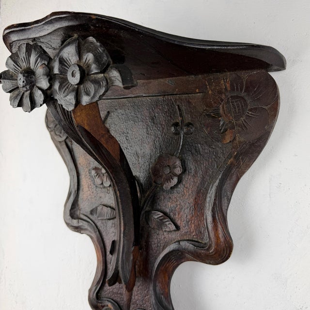 Wood Antique Italian Liberty Art Nouveau Wall Shelf in Carved Wood, 1890s For Sale - Image 7 of 16