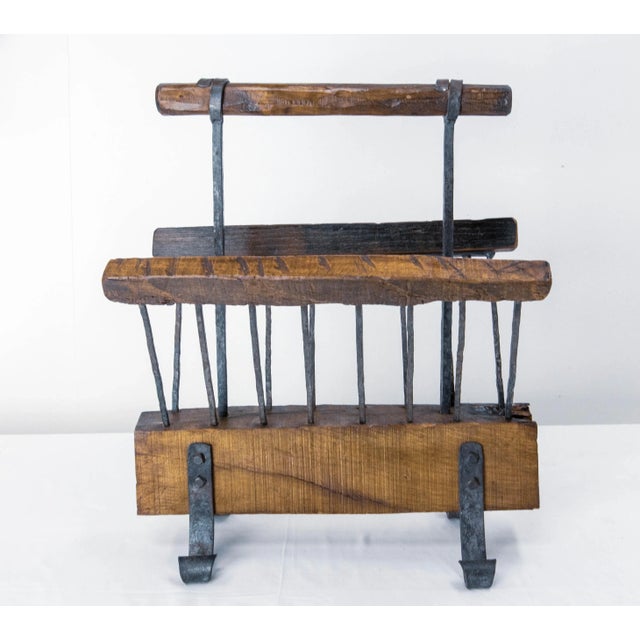 French Magazine Rack in Wrought Iron and Oak, 1960s For Sale - Image 4 of 7