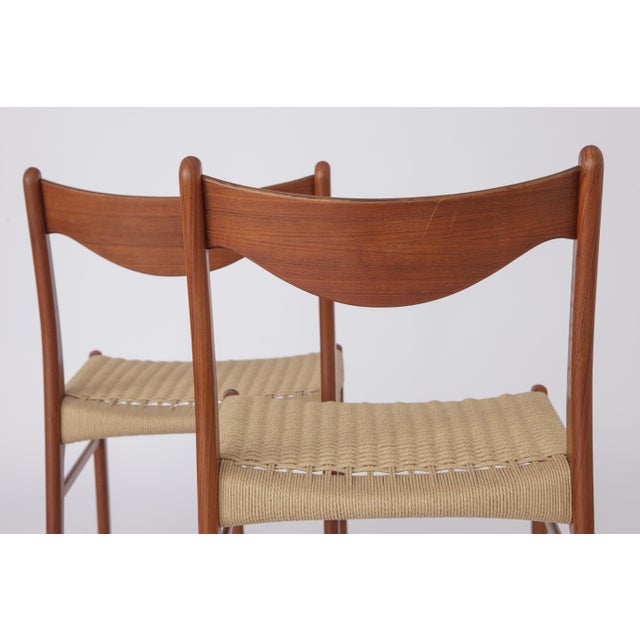 Mid-Century Modern Danish Dining Chairs with Paper Cord Seats by Arne Wahl Iversen, 1960s, Set of 4 For Sale - Image 6 of 12