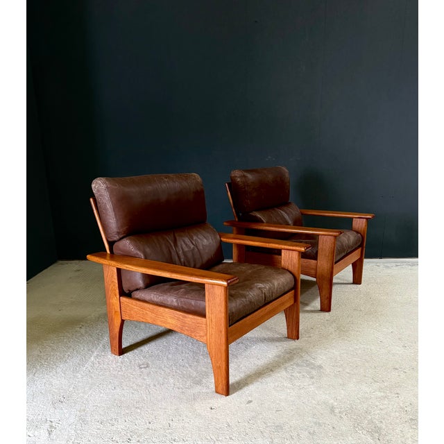 Mid-Century Modern Leather and Teak Lounge Chairs, 1960s, Set of 2 For Sale - Image 4 of 18