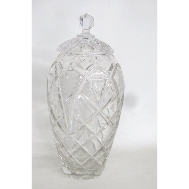 This gorgeous Large Lidded Jar is made of lead cut crystal. This wonderful piece presents a fabulously classic diamond-cut...