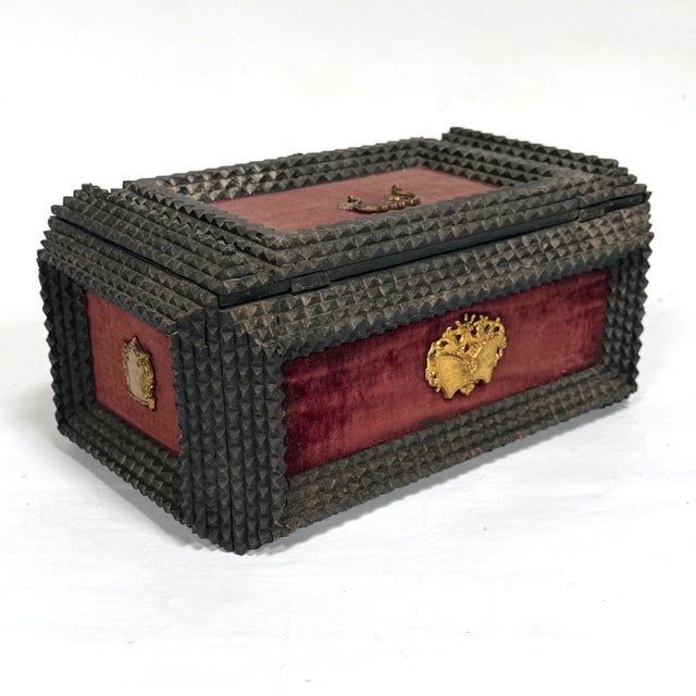 Antique Tramp Art Box "Happy Easter" With Velvet and Brass Details For Sale In Chicago - Image 6 of 12