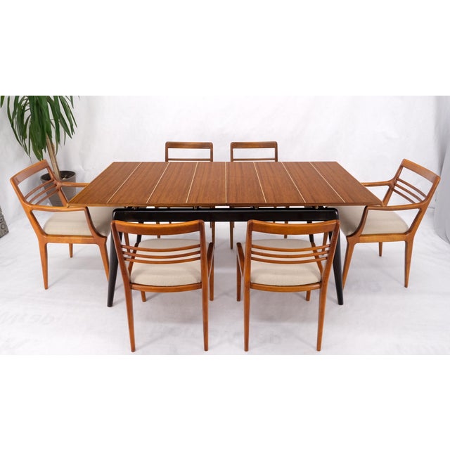 Mid 20th Century Italian Mid-Century Modern Dining Table 8 Chairs Set New Linen Upholstery Seats For Sale - Image 5 of 18