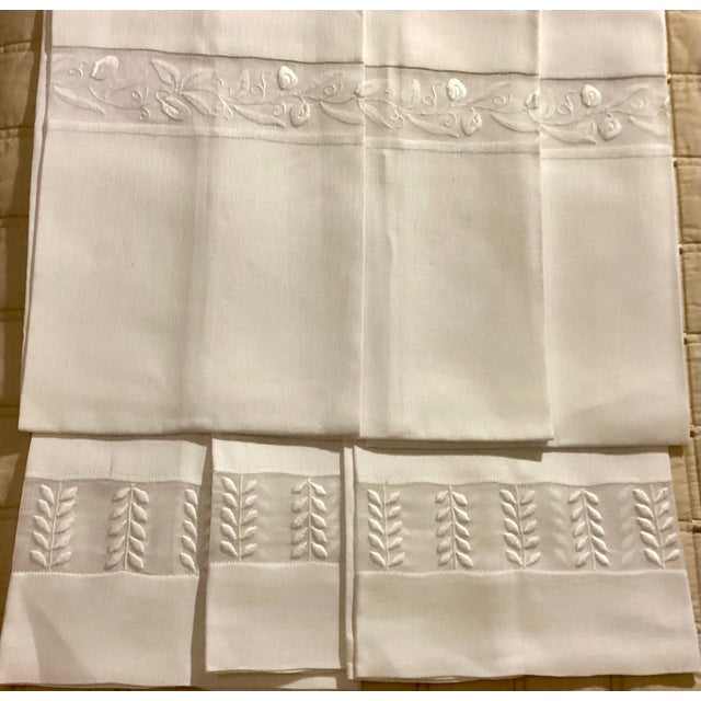 6 pieces. 3 floral white organza embroidery 21”x 13”, 3 wheat stalk organza embroidery 22”x 13.5”. Elegant & fancy guest...