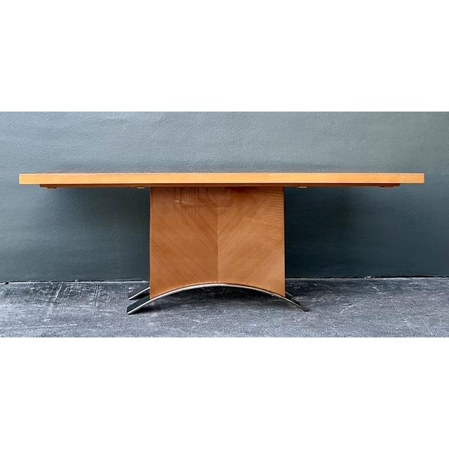 This monumental dining ensemble is a masterclass in Italian Postmodern luxury, epitomizing the high-fashion interior...