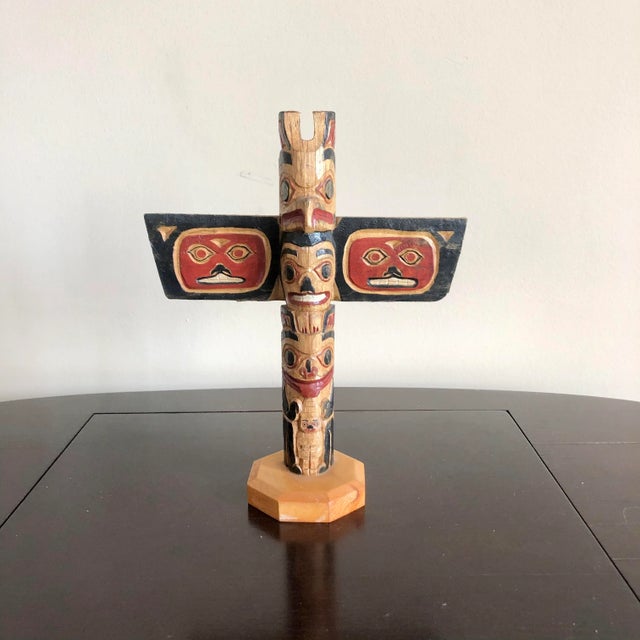 Mid 20th Century Vintage Pacific Northwest Carved Totem For Sale In Buffalo - Image 6 of 6