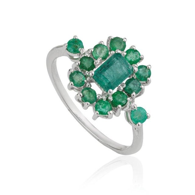 Contemporary Vintage Style Emerald and Diamond Cluster Ring in Silver, Size 8.5 For Sale - Image 3 of 14