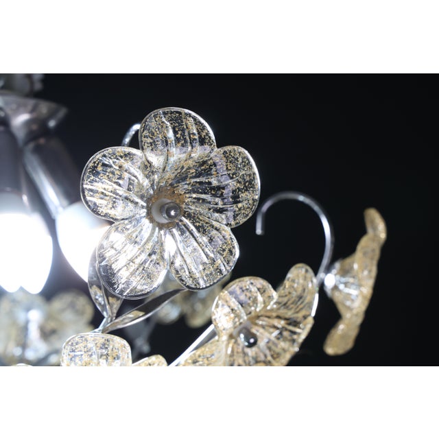 1980s Wonderful Gold and Transparent Murano Glass Ceiling Light Flower For Sale - Image 6 of 13
