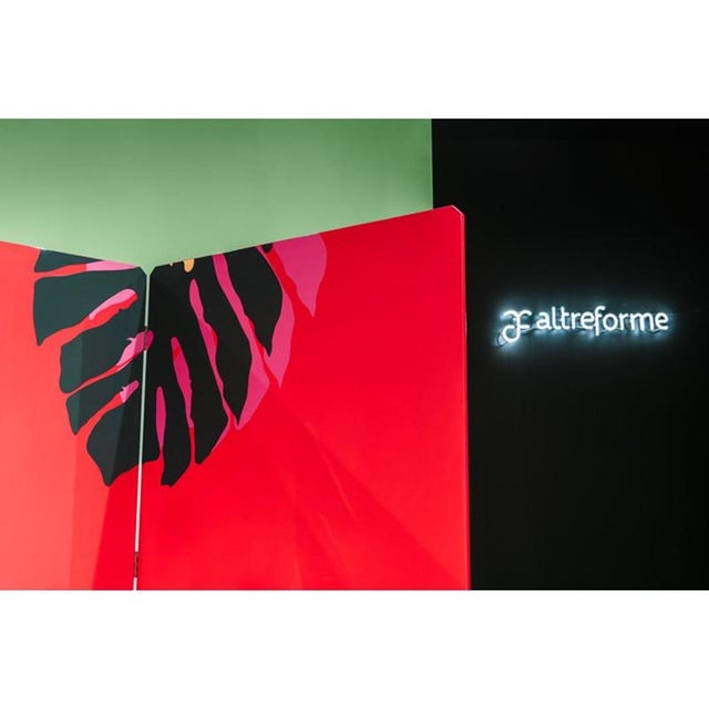 Simbolo Room Divider in Powder-Coated Aluminum by Altreforme For Sale - Image 4 of 12
