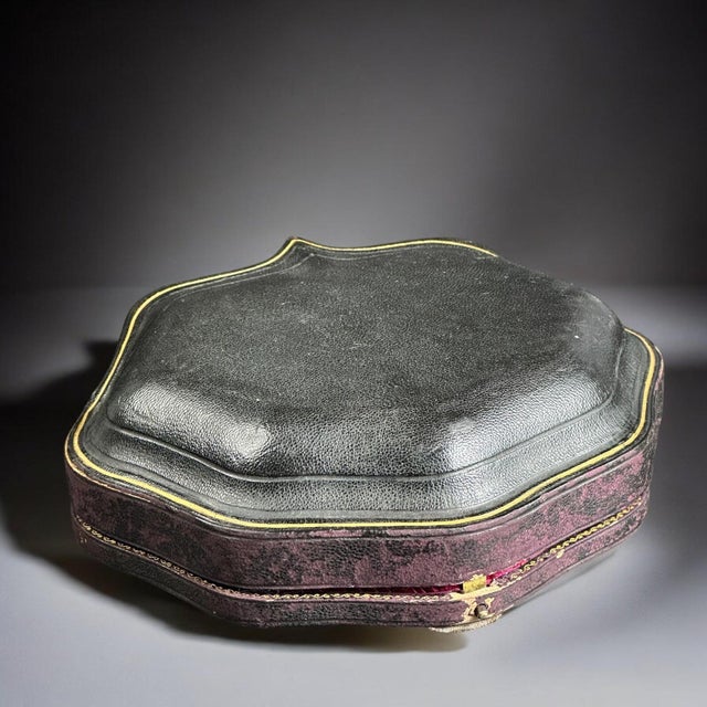 Silver English Salt Cellars from Walker & Hall, Set of 4 For Sale - Image 8 of 9