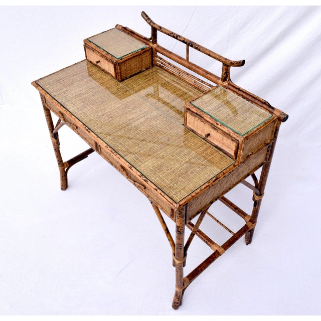 British Colonial Style Burnt Bamboo and Grasscloth Pagoda Desk and Chair For Sale In Philadelphia - Image 6 of 12