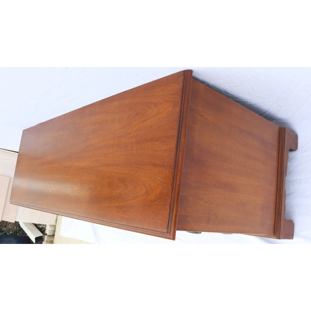1970's Vintage Henredon Georgian-Style Mahogany Six-Drawer Dresser For Sale - Image 9 of 12