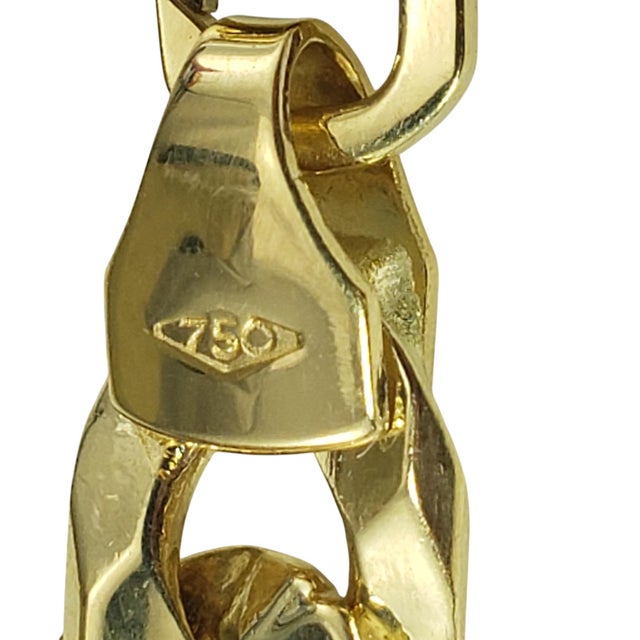 Late 20th Century 18 Karat Yellow Gold Curb Link Bracelet For Sale In New York - Image 6 of 7