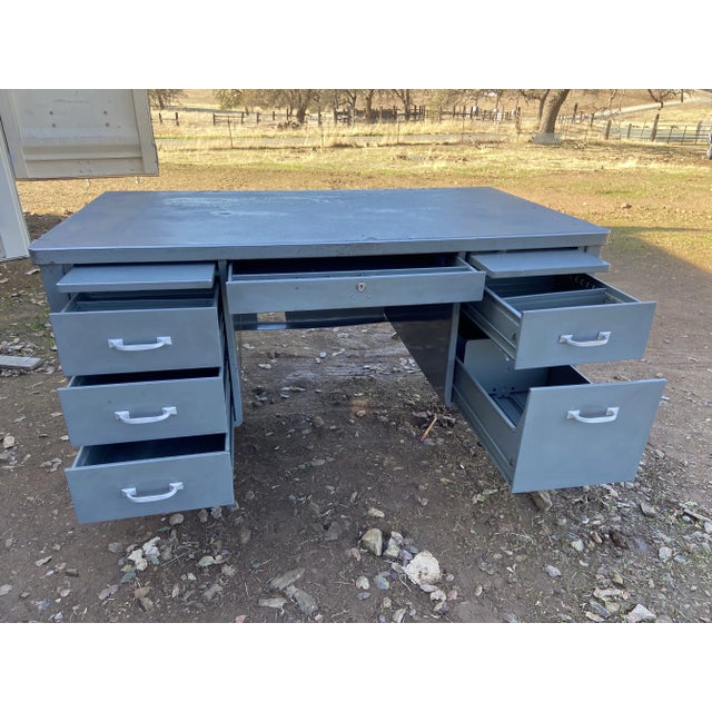 General Fireproofing Co. 1950s Vintage Mid Century Modern Metal Tanker Desk For Sale - Image 4 of 12
