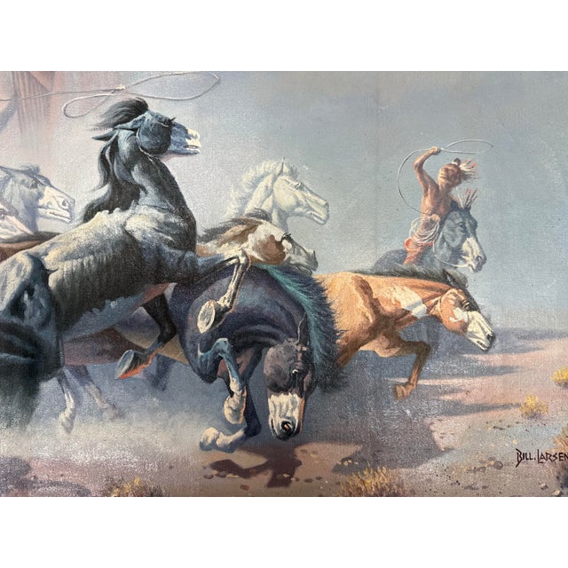 1970s Original Bill Larsen Native American Indian Chief Horse Hunt Oil Painting Canvas For Sale - Image 4 of 13