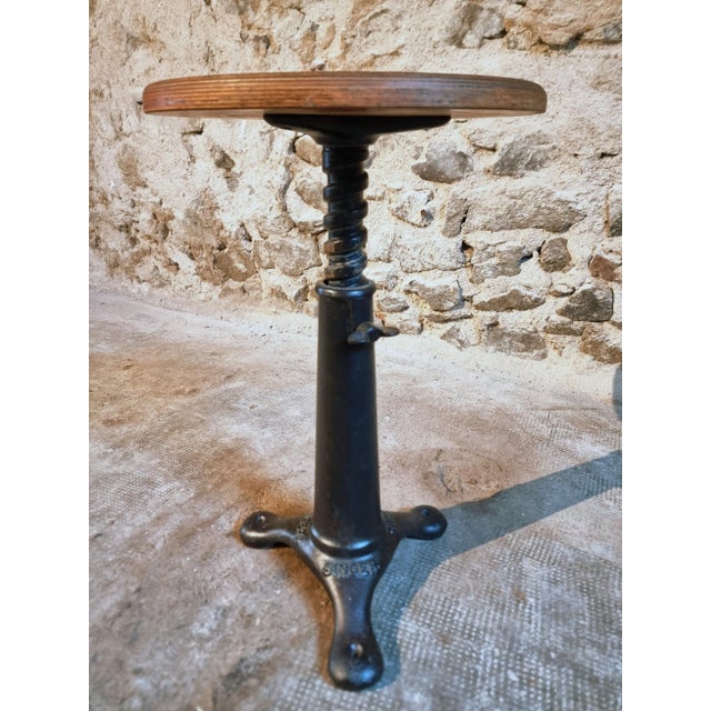 Vintage Industrial Adjustable Swivel Stool with Cast Iron Base and Beech Plywood Seat from Singer, 1950s For Sale - Image 6 of 11