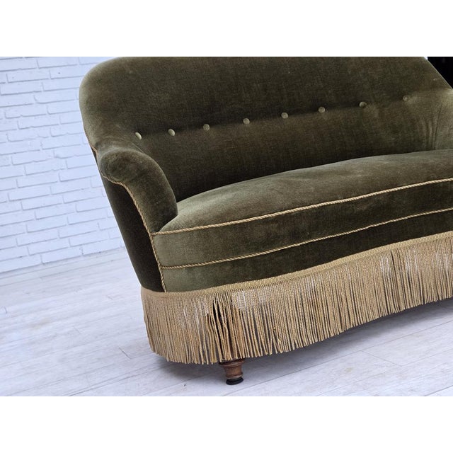 Mid-Century Modern Danish 2-Seater Sofa in Green Furniture Velour, 1960s For Sale - Image 3 of 18