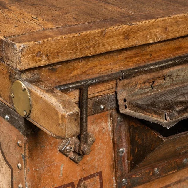 19th Century Victorian Freight Carriage with Oak Top, 1880s For Sale - Image 17 of 18