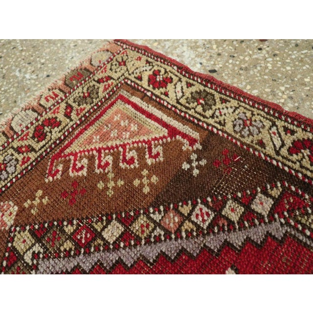 Galerie Shabab Collection Early 20th Century Turkish Anatolian Throw Rug For Sale - Image 4 of 6