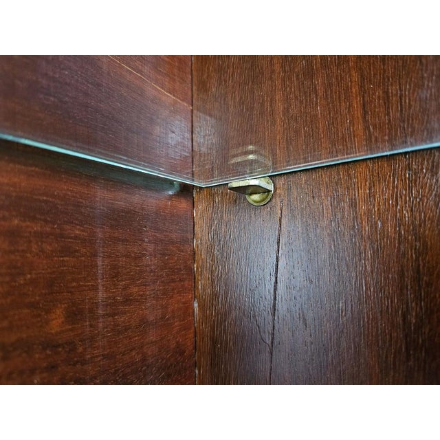 German Art Deco Display Cabinet in Walnut, 1930s For Sale - Image 11 of 18