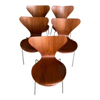 Vintage Series 7 Chairs by Arne Jacobsen for Fritz Hansen - Set of 5 For Sale