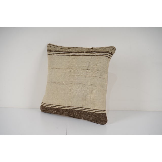 Handmade Turkish Rug Pillow Covers • Vintage Rug Decor Elevate your home decor with these exquisite 16" x 16" pillow...