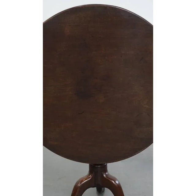 Antique 18th Century English Swivel Barrel Leg Bird Cage Tilt Top Table For Sale - Image 5 of 15