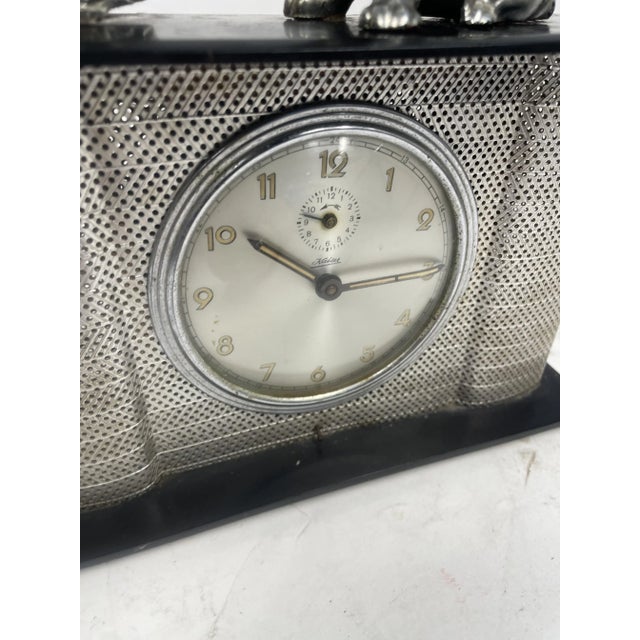 Beautiful 1920s Liberty watch, made of metal. Excellent furnishing object.