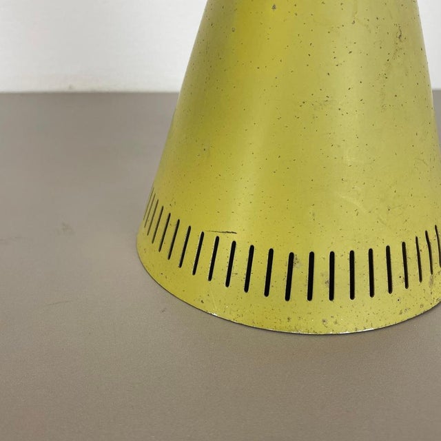 Mid-Century Diabolo Brass and Metal Tube Hanging Light in the style of Stilnovo, Italy, 1950s For Sale - Image 12 of 18