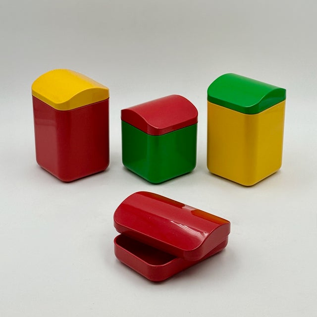 1970s Modular Plastic Container Set by Makio Hasuike for Gedy, 1970s, Set of 4 For Sale - Image 5 of 14