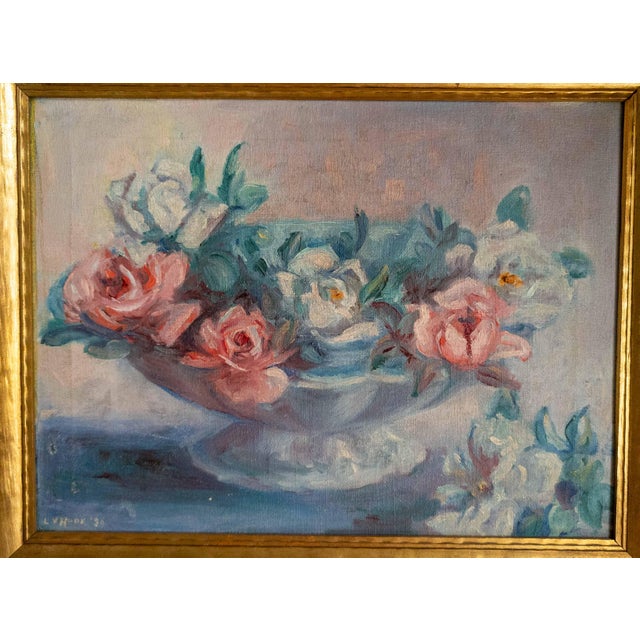 We are selling this pretty American Impressionist oil painting on canvas. This painting has a nicely rendered still life...