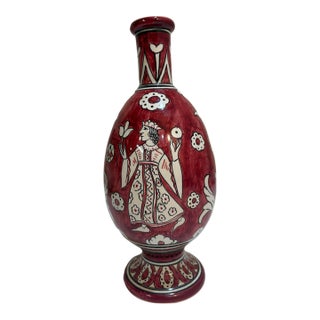 Mid-Century Volpi Deruta Hand-Painted Red Renaissance Portrait Vase - 10.5" For Sale