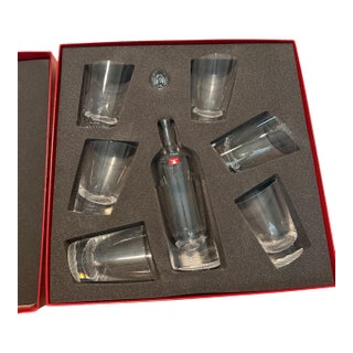 Late 20th Century Thomas Bastide for Baccarat "Zoom" Decanter Set of 7 with storage— Signed, Numbered 274/500 For Sale
