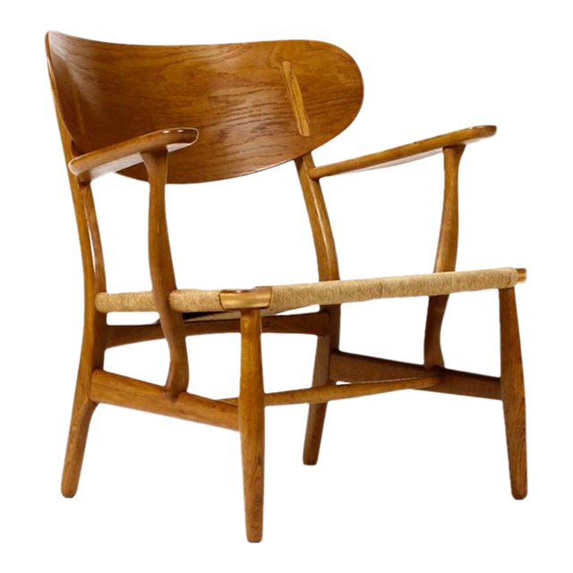 1960s Danish Modern / Mid Century Oak Lounge / Armchair – Attributed to Hans Wegner for Carl Hansen — Model Ch22 For Sale