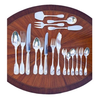 French Louis XV Coquille Cutlery Set for 12 in Silver-Plated Metal by Felix Frères, 1950s, Set of 186 For Sale