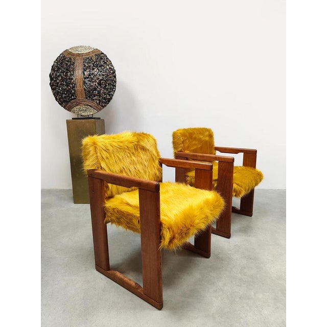 Vintage Italian Fluffy Dining Chairs by Tobia & Afra Scarpa for B&B Italia, 1970s, Set of 2 For Sale - Image 3 of 7