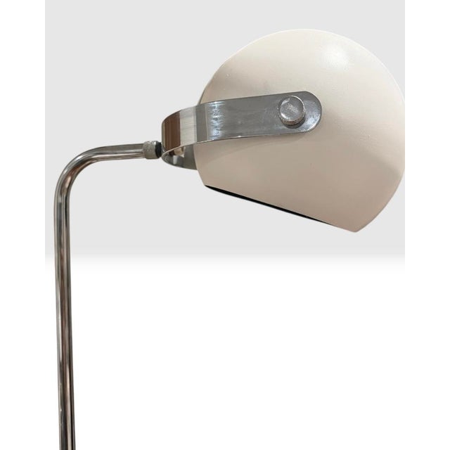 Robert Sonneman Robert Sonneman Space Age, 3 Arm Eyeball Floor Lamp, White & Chrome, MCM 1970s For Sale - Image 4 of 10