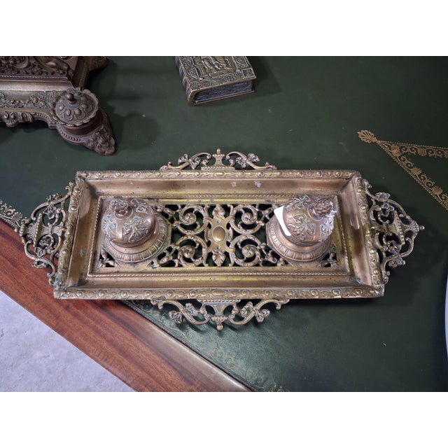 Neo-Renaissance Bronze Desk Inkwell with Openwork Decoration, 19th Century For Sale - Image 10 of 12