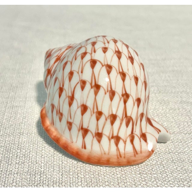 Herend MCM Coastal Assortment of Porcelain Andrea by Sadek Fishnet Figurines -a Seven Piece Set For Sale - Image 4 of 10
