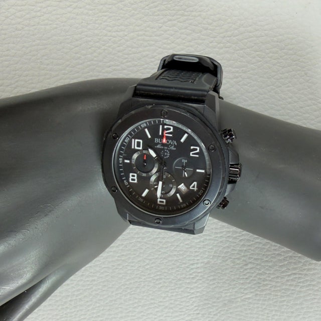 A prestigious chronograph wristwatch with a sporty and captivating design, an original Bulova model from the renowned...